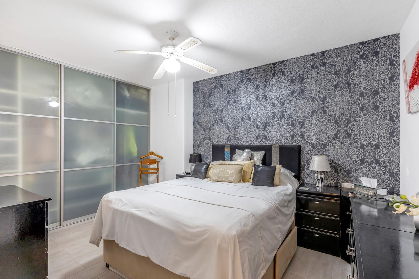 Apartamento de 2 habitaciones en Torrevieja en venta - 179.000 € (Ref: 9141547)