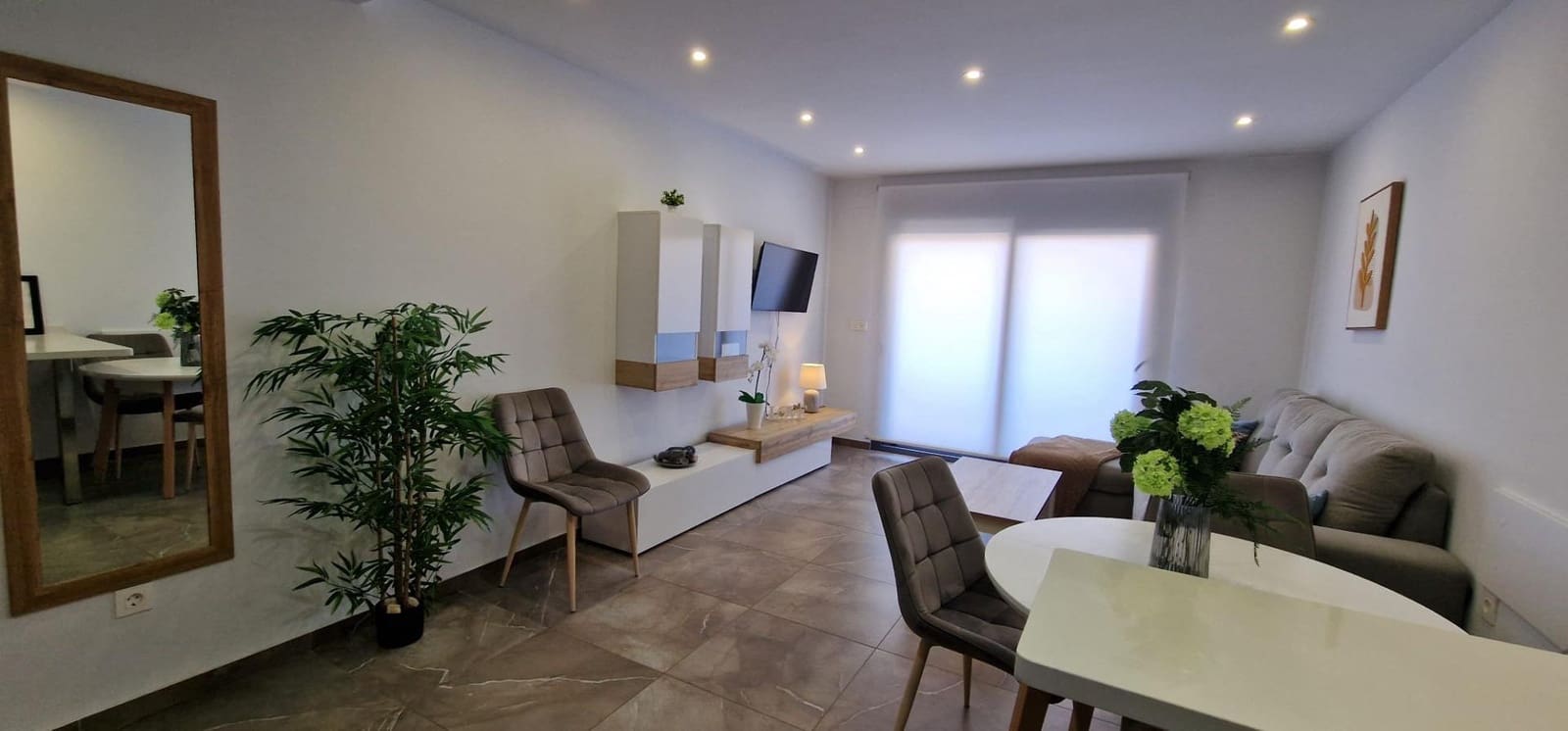 2 sypialnia Apartament na sprzedaż w Torrevieja z basenem - 269 990 € (Ref: 9145421)