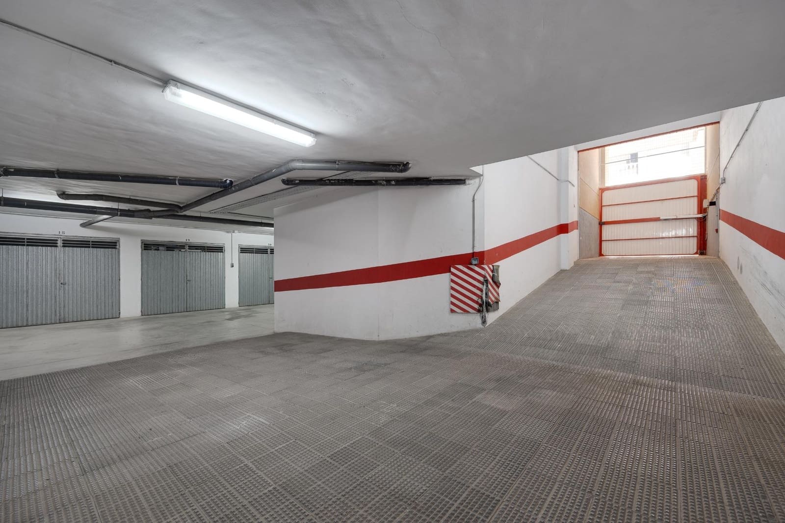 Garasje til salgs i Torrevieja - € 26 500 (Ref: 9147032)