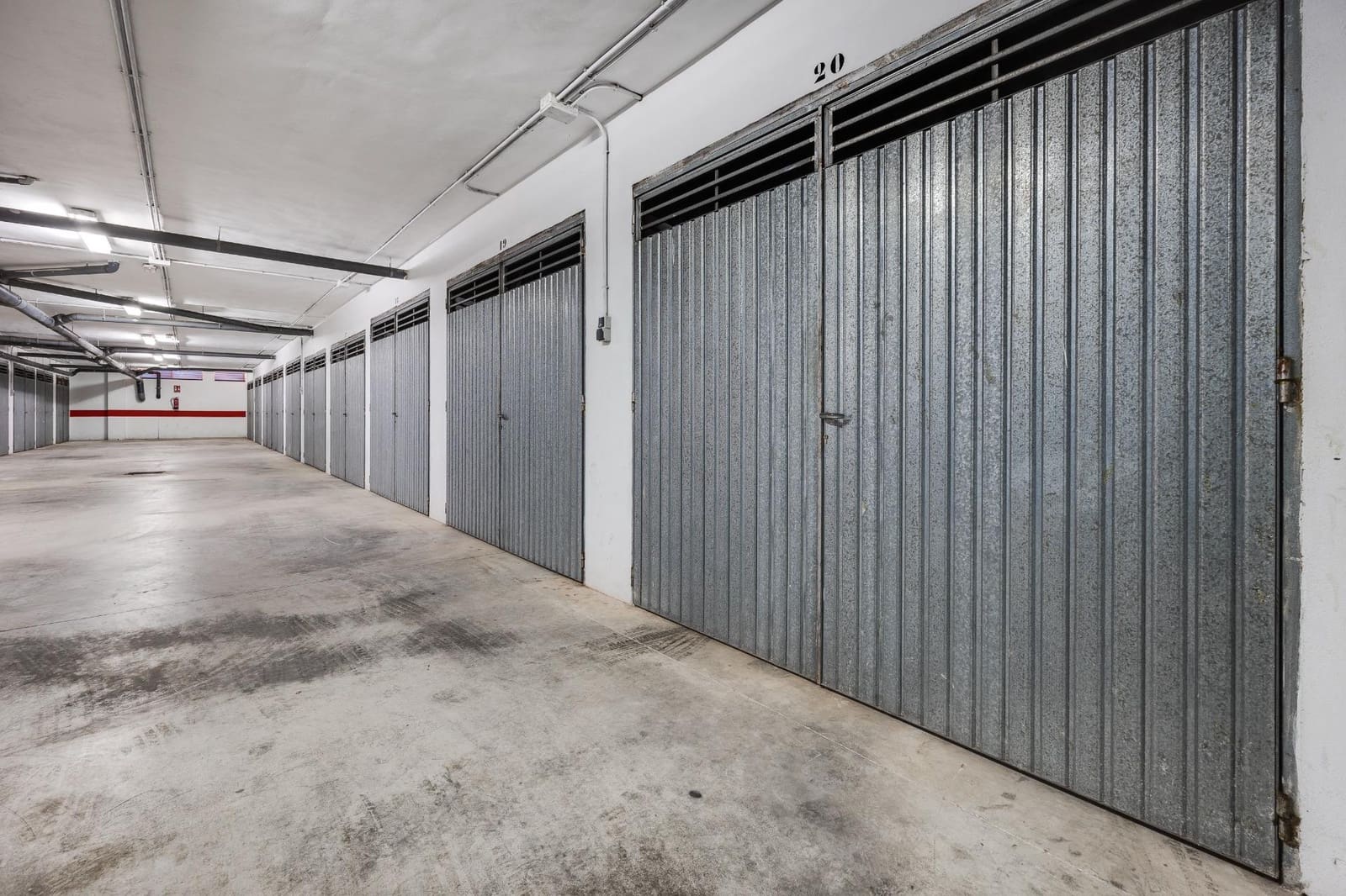 Garasje til salgs i Torrevieja - € 26 500 (Ref: 9147032)