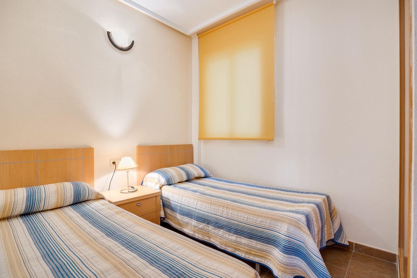 2 soverom Leilighet til salgs i Torrevieja med svømmebasseng garasje - € 123 900 (Ref: 9149180)