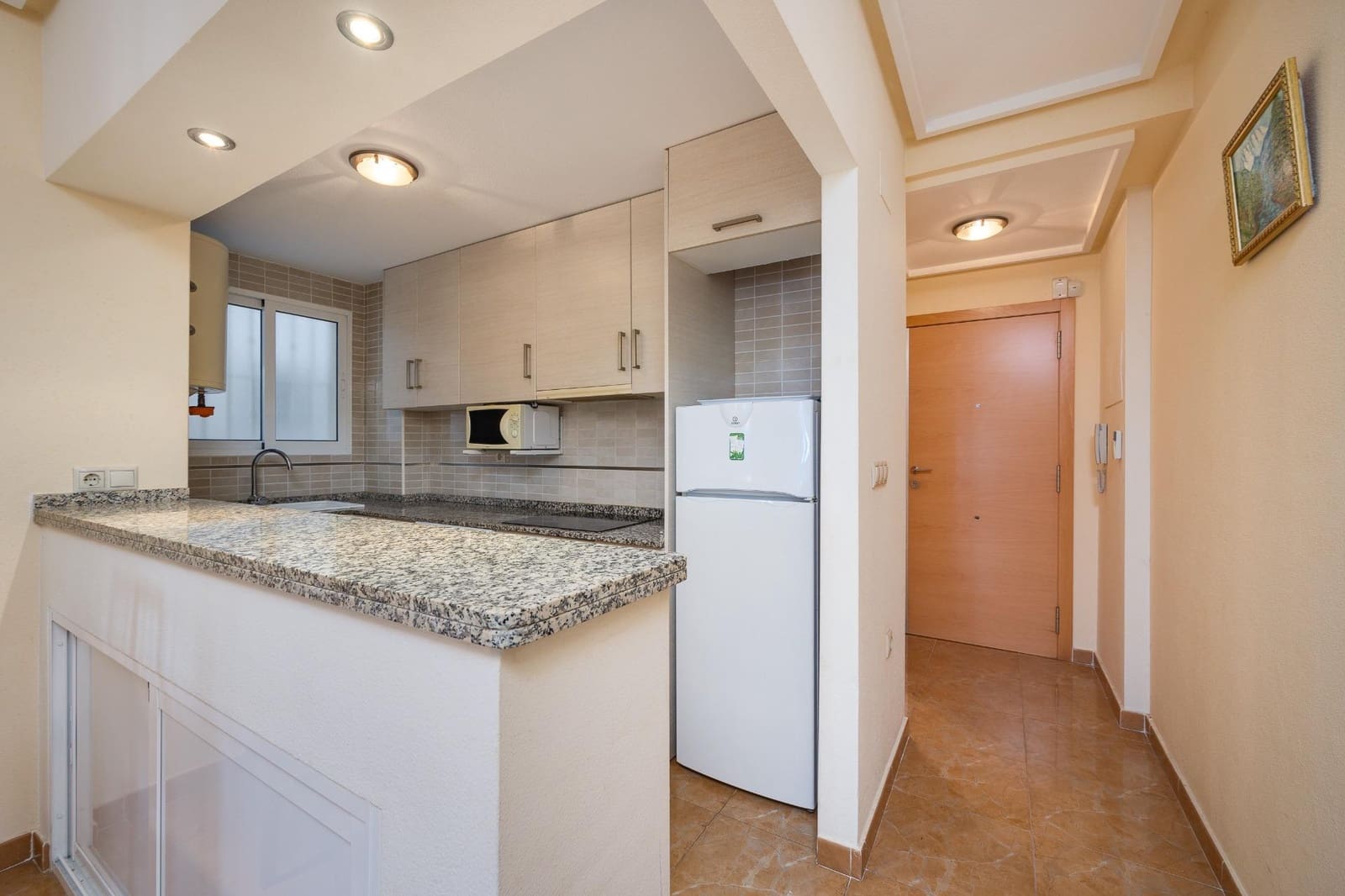 2 soverom Leilighet til salgs i Torrevieja med svømmebasseng garasje - € 123 900 (Ref: 9149180)