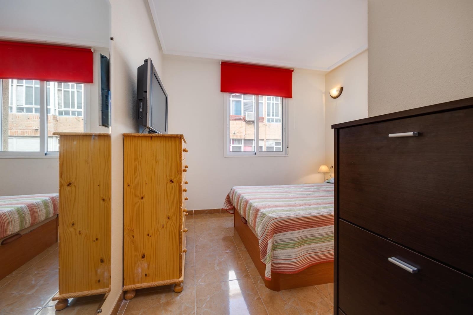 2 soverom Leilighet til salgs i Torrevieja med svømmebasseng garasje - € 123 900 (Ref: 9149180)