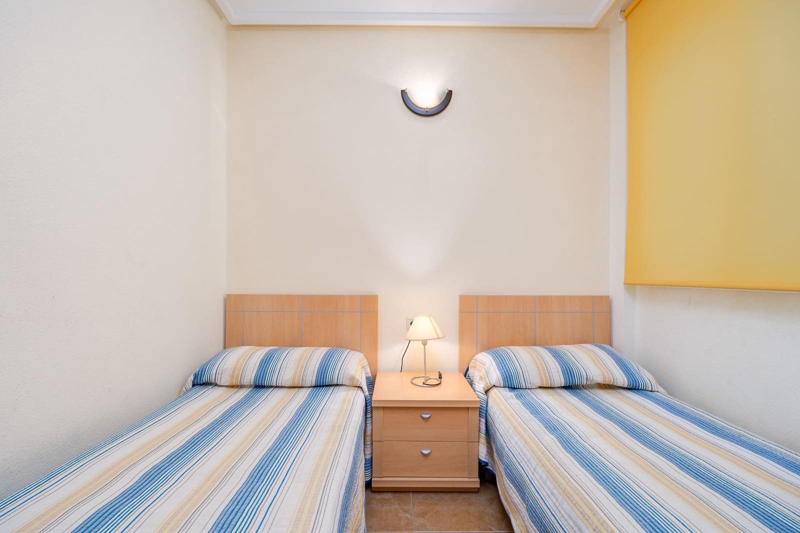 2 soverom Leilighet til salgs i Torrevieja med svømmebasseng garasje - € 123 900 (Ref: 9149180)