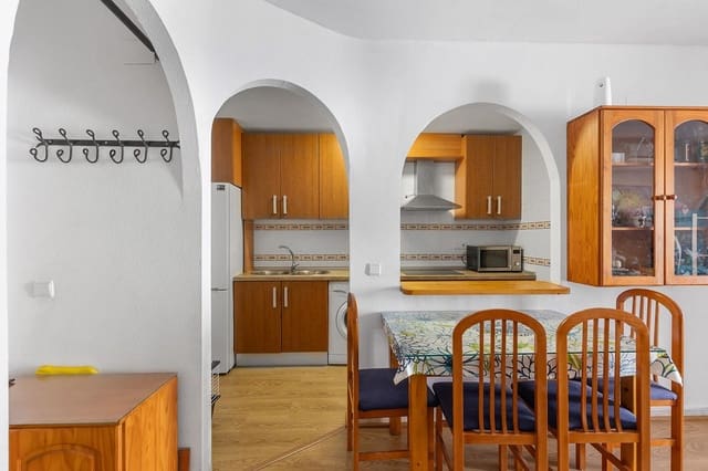 1 quarto Apartamento para venda em Centro, Torrevieja com piscina - 116 000 € (Ref: 9173404)