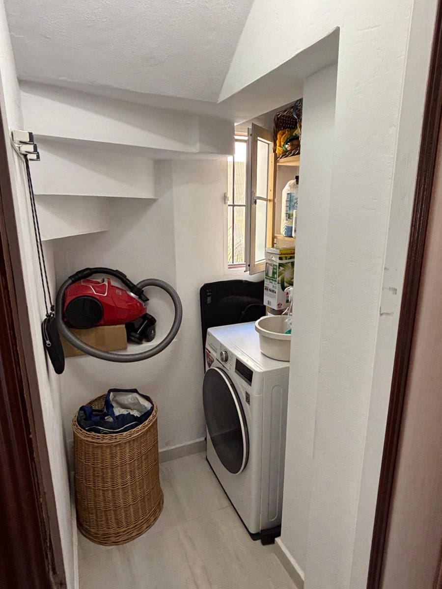 3 quarto Moradia para venda em Torrevieja com piscina - 179 900 € (Ref: 9185330)