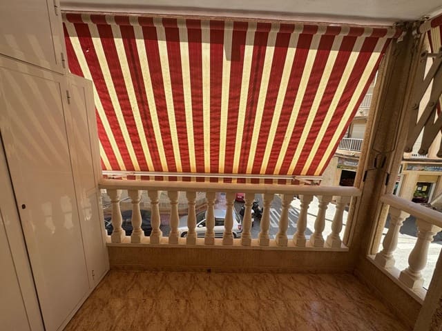 2 camera da letto Appartamento in vendita in Avenida Habaneras - Curva de Palangre, Torrevieja - 135.000 € (Rif: 9192292)