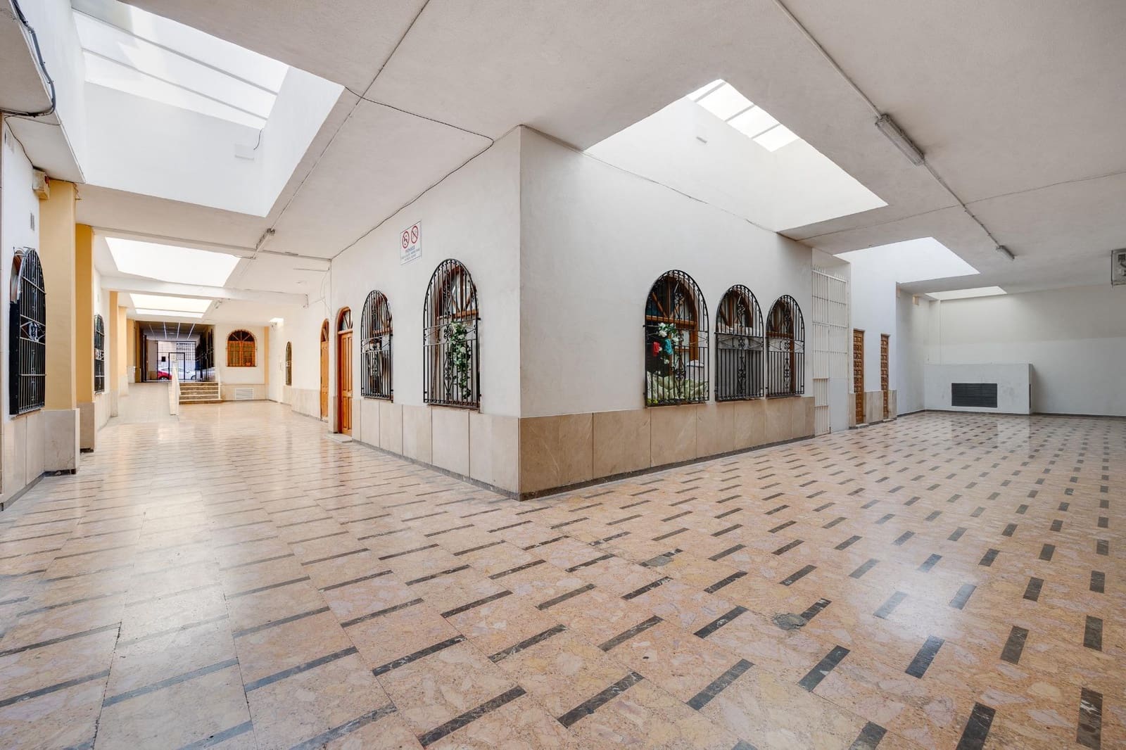 2 quarto Apartamento para venda em Torrevieja com piscina garagem - 139 900 € (Ref: 9206760)