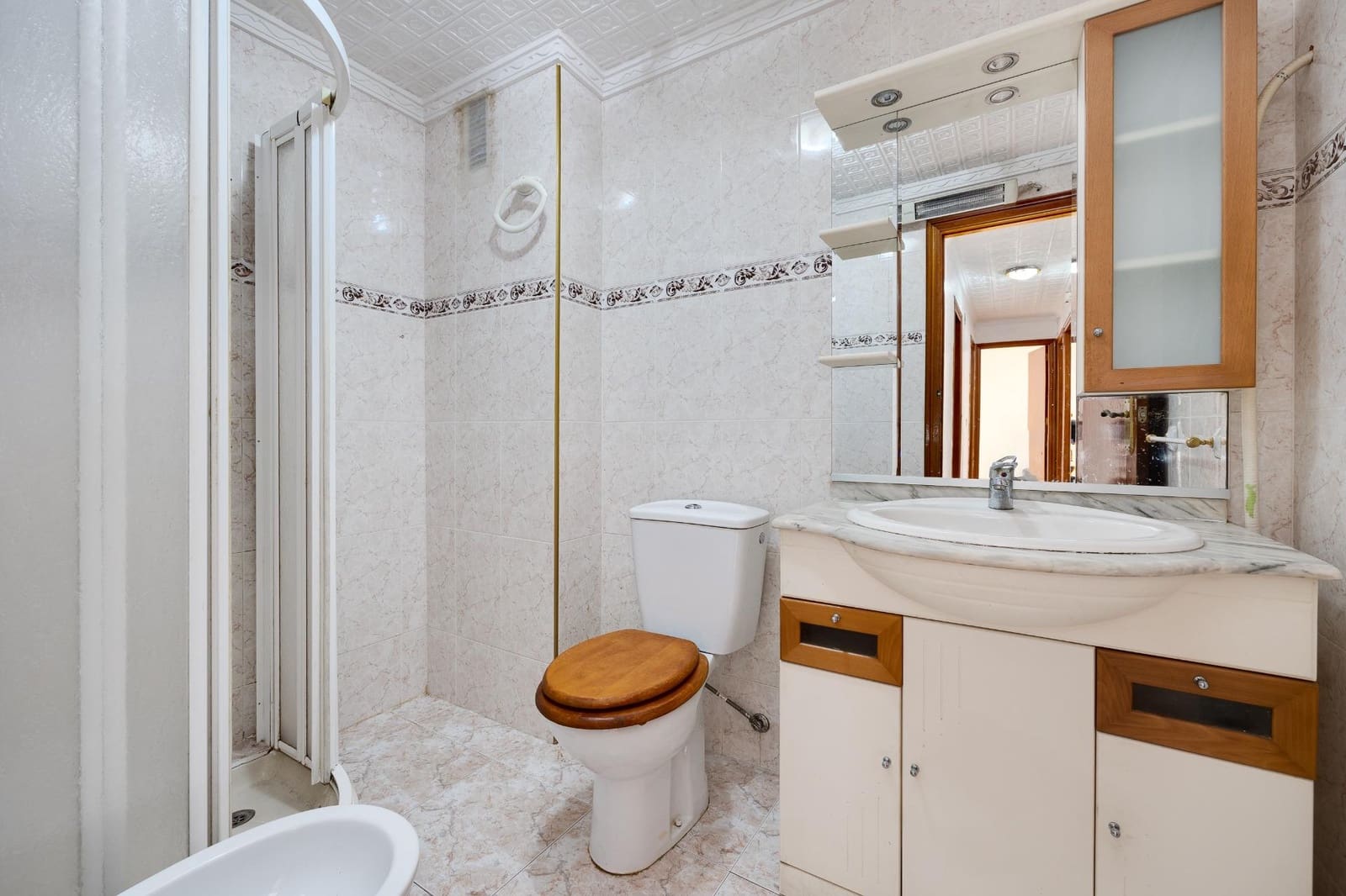 3 quarto Apartamento para venda em Torrevieja com garagem - 159 900 € (Ref: 9226987)