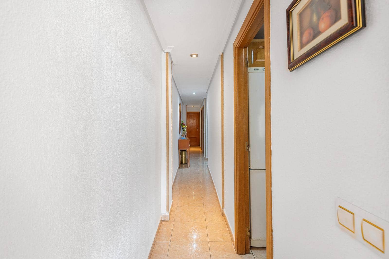 2 soveværelse Penthouse til salg i Torrevieja - € 127.260 (Ref: 9232850)