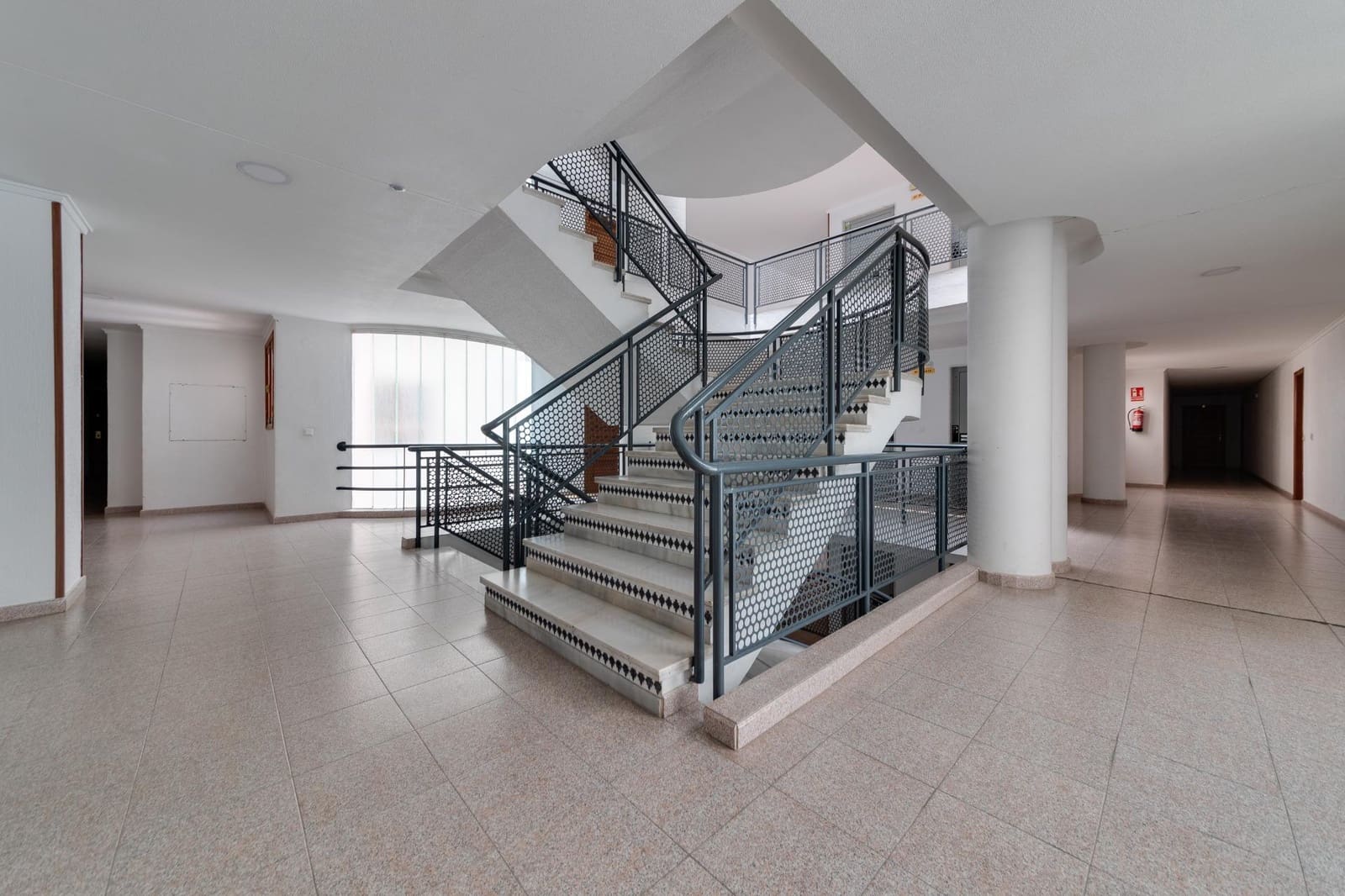 3 soveværelse Lejlighed til salg i Torrevieja - € 161.900 (Ref: 9232853)