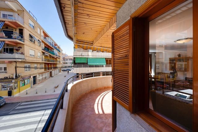 3 bedroom Apartment for sale in Playa del Acequión, Torrevieja - € 161,900 (Ref: 9232853)