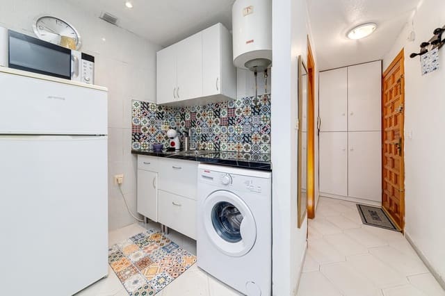 Studio till salu i Centro, Torrevieja - 89 500 € (Ref: 9255233)