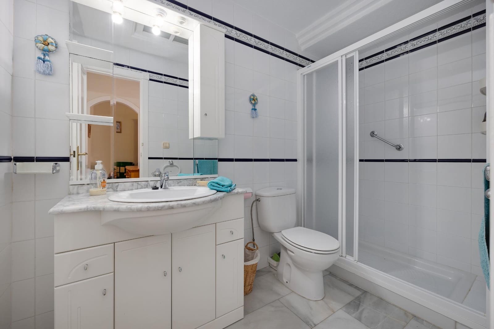 1 sovrum Lägenhet till salu i Torrevieja med pool - 149 500 € (Ref: 9321859)