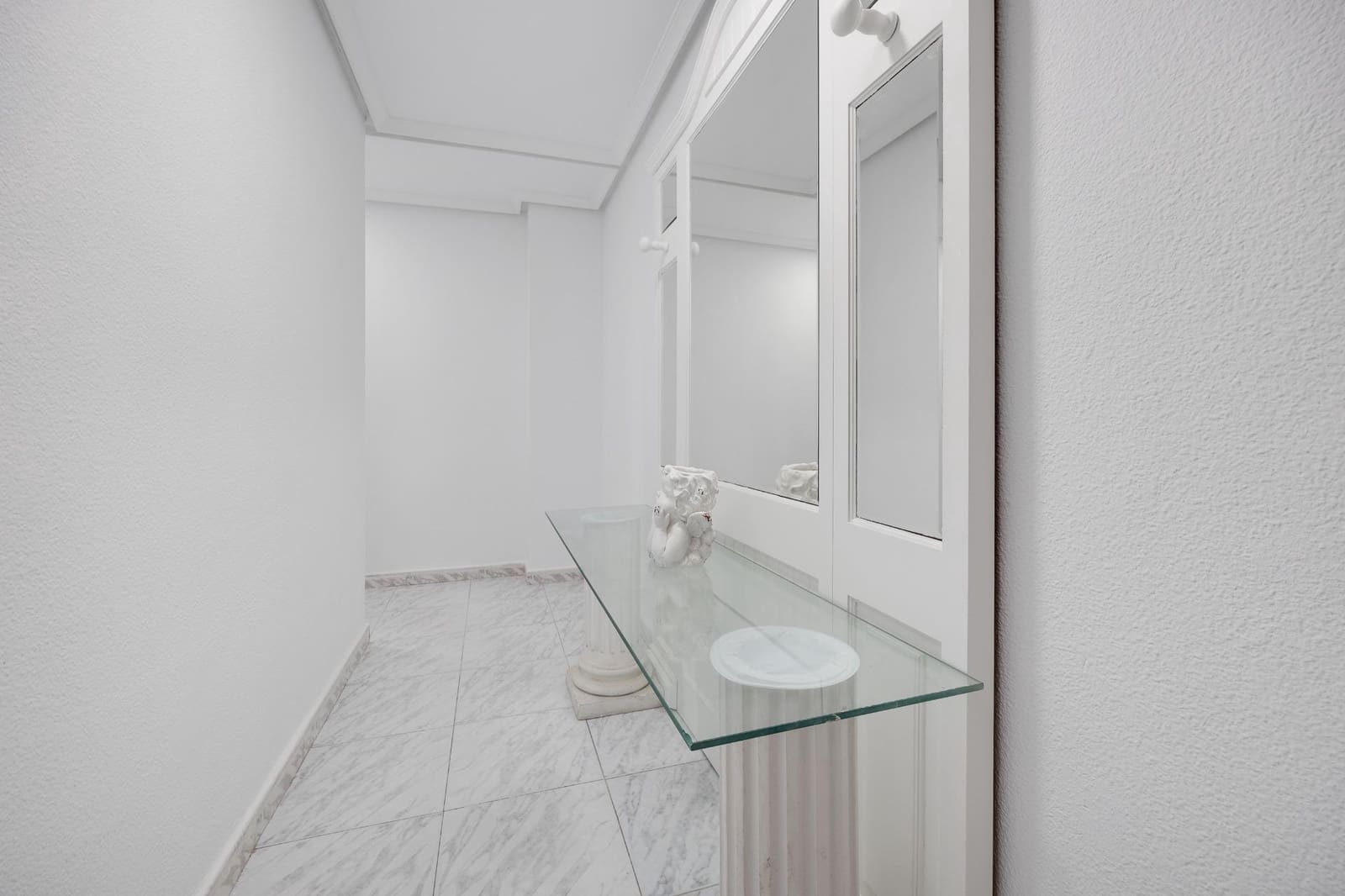 2 slaapkamer Appartement te koop in Torrevieja - € 164.000 (Ref: 9321866)