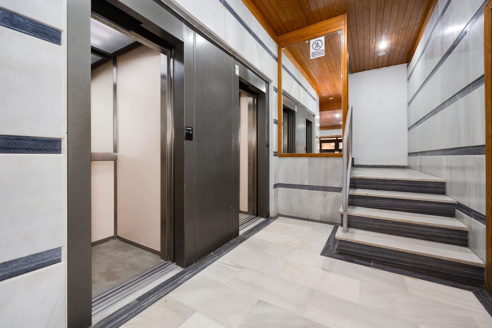 2 slaapkamer Appartement te koop in Torrevieja - € 164.000 (Ref: 9321866)