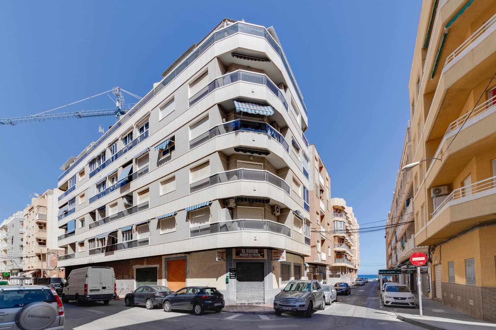 2 slaapkamer Appartement te koop in Torrevieja - € 164.000 (Ref: 9321866)