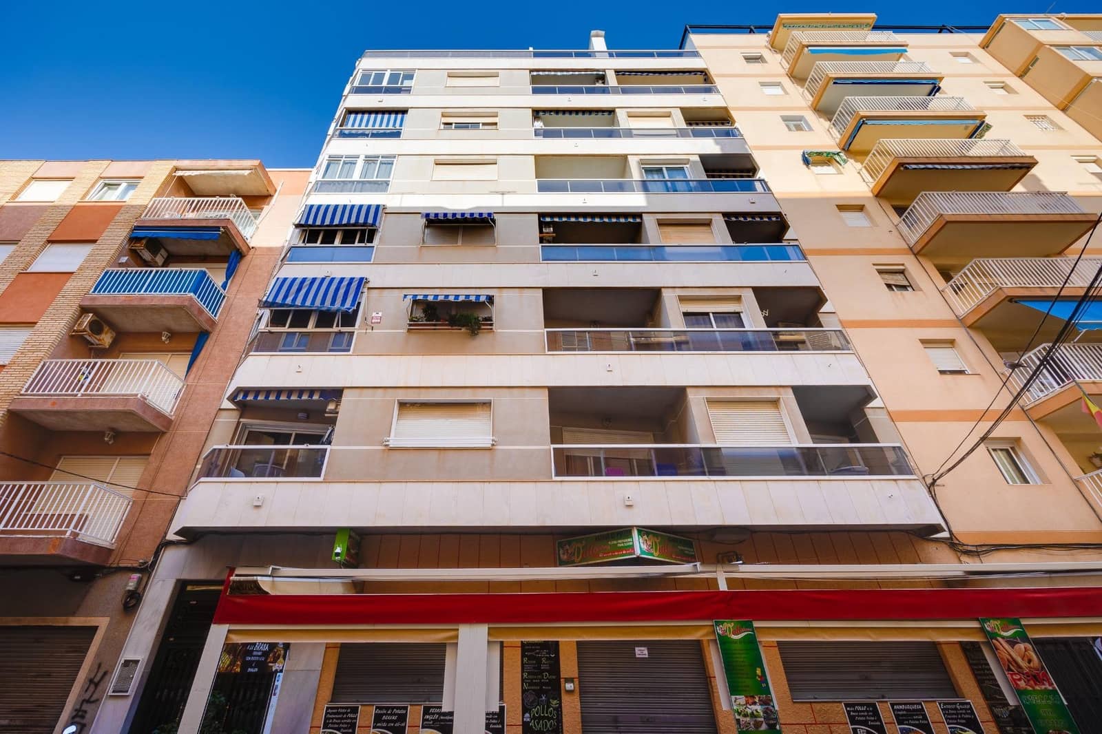 2 slaapkamer Appartement te koop in Torrevieja - € 164.000 (Ref: 9321866)