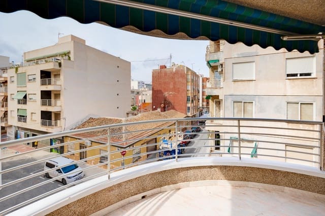 2 quarto Apartamento para venda em Torrevieja - 150 000 € (Ref: 9330587)