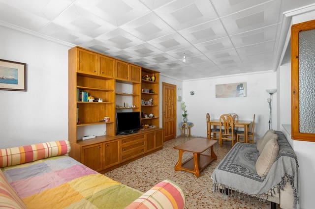 3 bedroom Apartment for sale in Los Europeos, Torrevieja with garage - € 150,000 (Ref: 9330588)