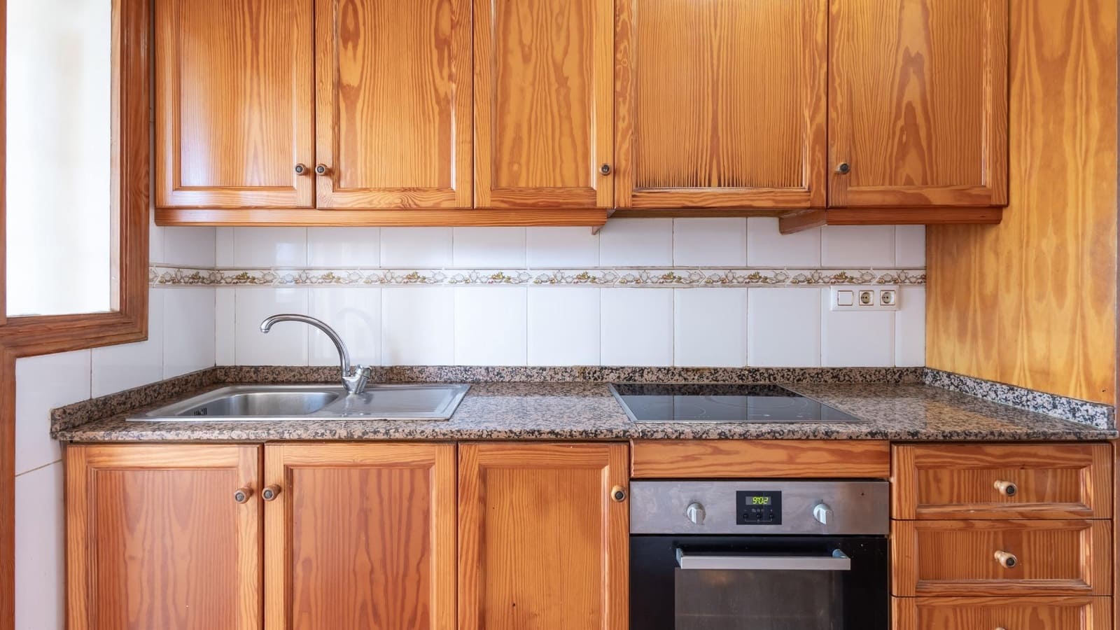 2 bedroom Villa for sale in Torrevieja with pool - € 235,000 (Ref: 9345019)