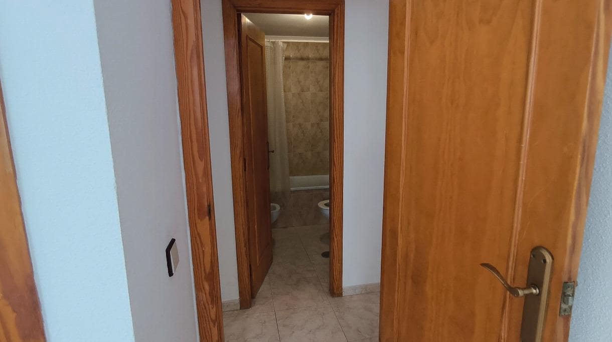 2 slaapkamer Appartement te koop in Punta Prima - € 148.500 (Ref: 9353577)