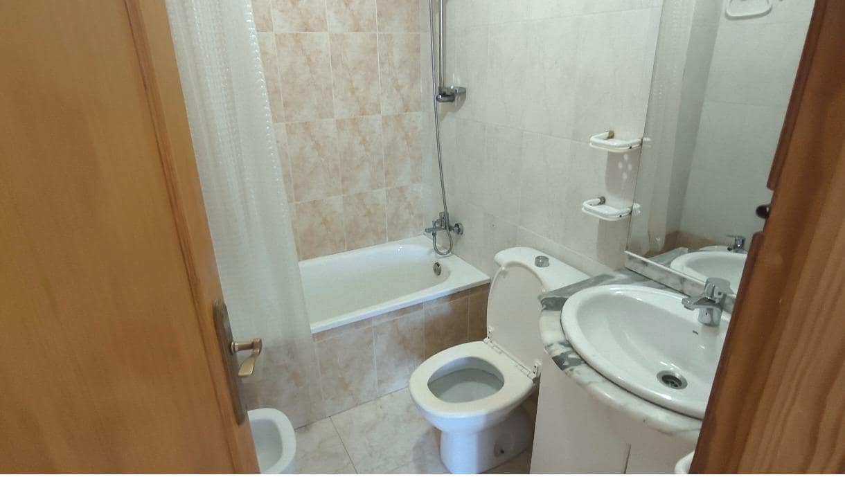 2 slaapkamer Appartement te koop in Punta Prima - € 148.500 (Ref: 9353577)