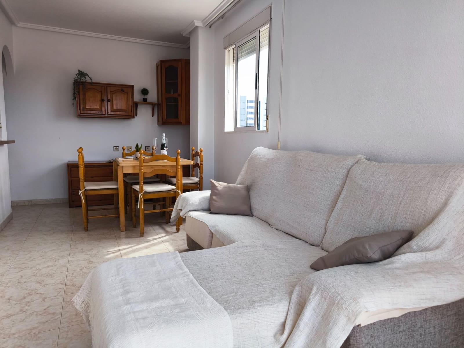 2 slaapkamer Appartement te koop in Punta Prima - € 148.500 (Ref: 9353577)