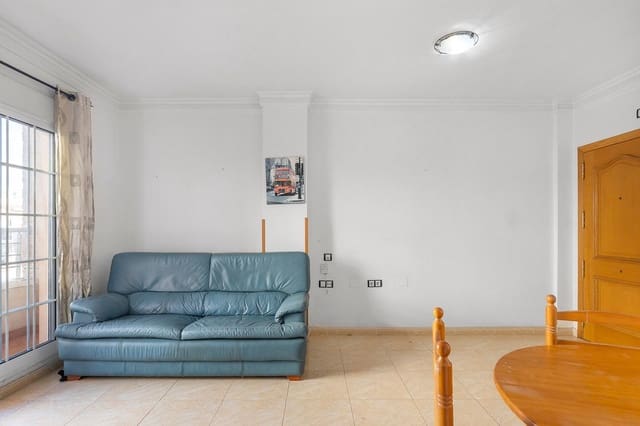 2 quarto Apartamento para venda em Parque de las Naciones, Torrevieja - 117 000 € (Ref: 9353579)