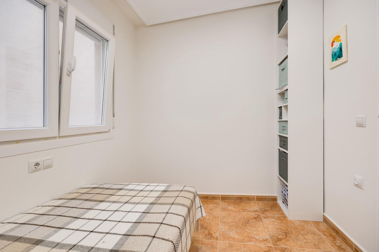 2 bedroom Apartment for sale in Torrevieja - € 127,900 (Ref: 9353580)