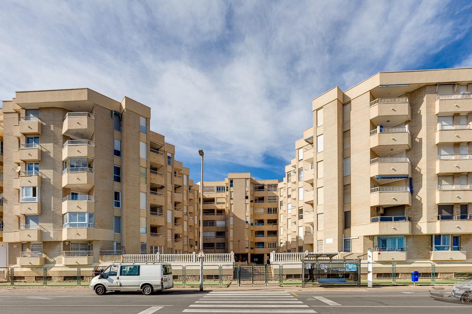 2 makuuhuone Huoneisto myytävänä paikassa Torrevieja - 214 900 € (Ref: 9353581)