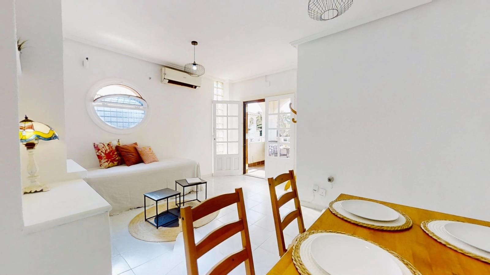 2 camera da letto Bungalow in vendita in Torrevieja con piscina - 144.500 € (Rif: 9375284)