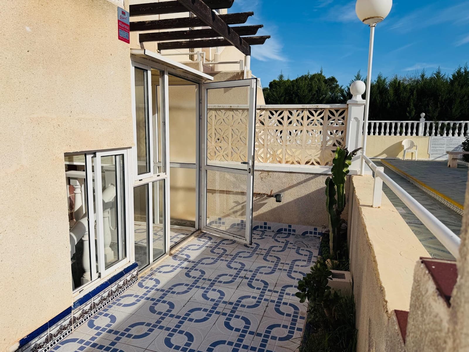 2 camera da letto Bungalow in vendita in Torrevieja con piscina - 144.500 € (Rif: 9375284)