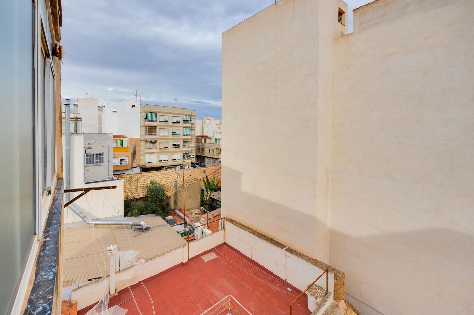 4 soveværelse Lejlighed til salg i Torrevieja - € 133.900 (Ref: 9434660)