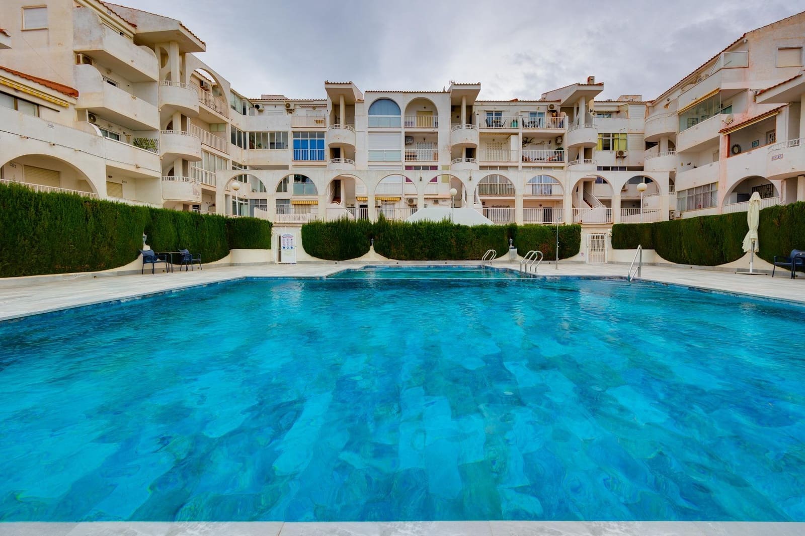 2 soveværelse Lejlighed til salg i La Mata med swimmingpool - € 149.900 (Ref: 9440074)