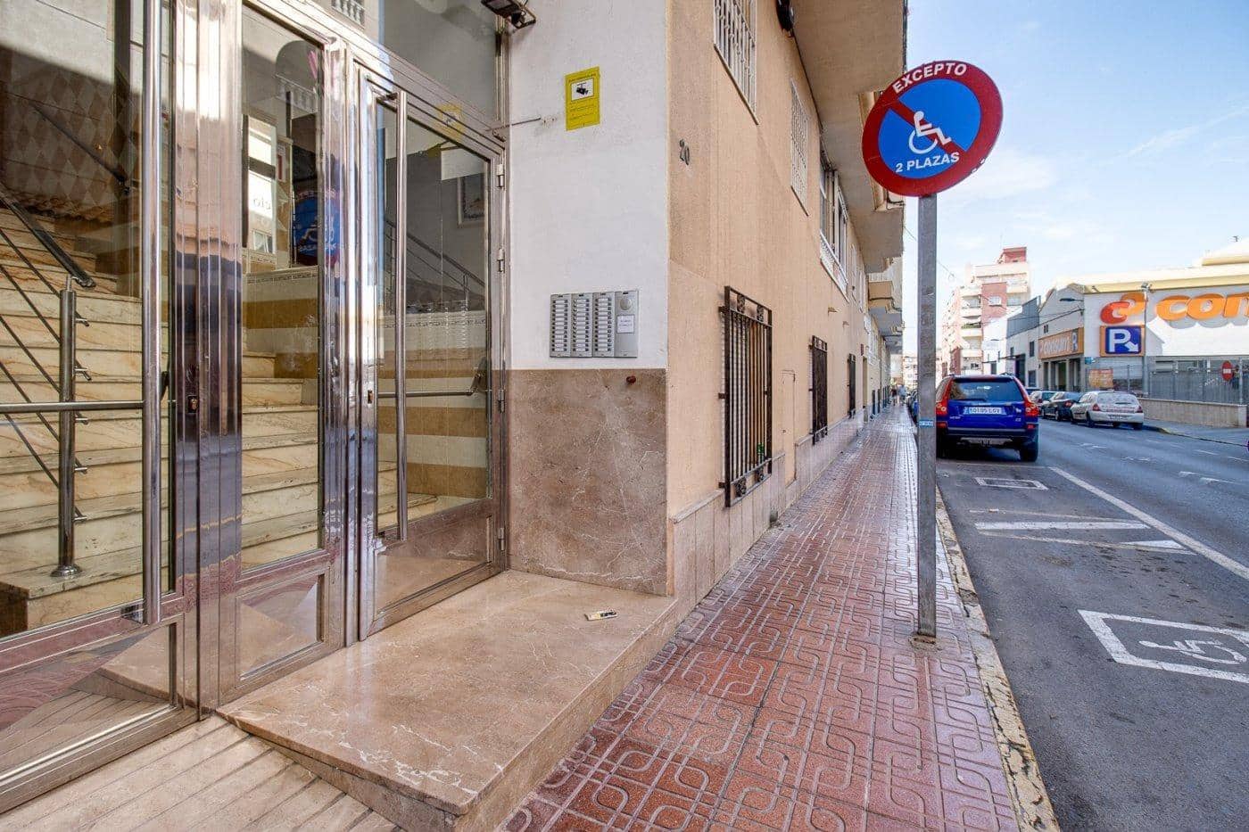 2 sypialnia Apartament na sprzedaż w Torrevieja z basenem - 117 000 € (Ref: 9449130)