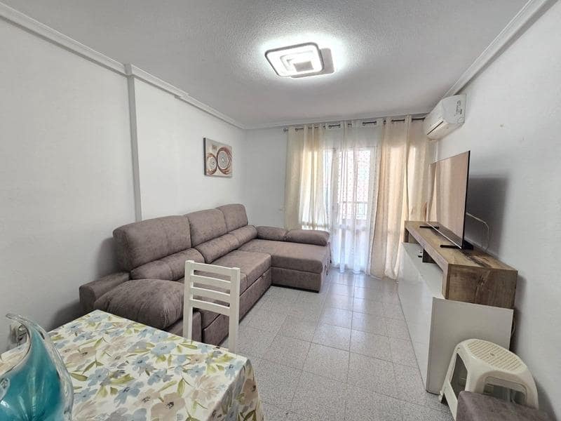 1 makuuhuone Huoneisto myytävänä paikassa Torrevieja mukana uima-altaan - 126 000 € (Ref: 9462043)