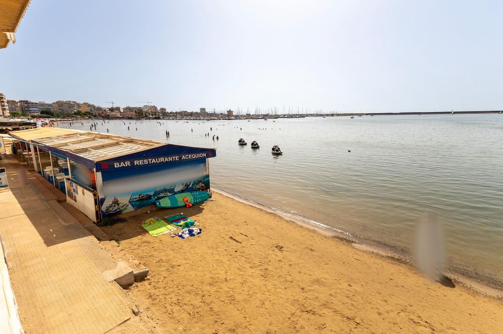 3 bedroom Flat for sale in Torrevieja with garage - € 280,000 (Ref: 9485270)