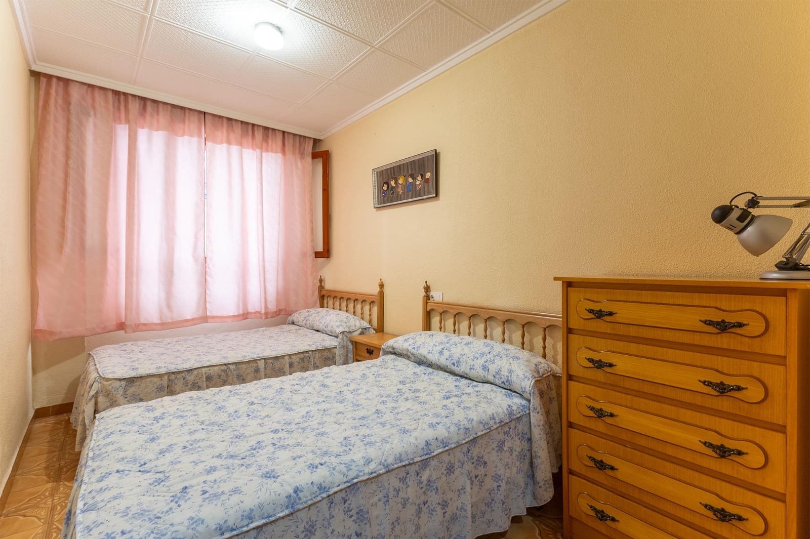 3 bedroom Flat for sale in Torrevieja with garage - € 280,000 (Ref: 9485270)