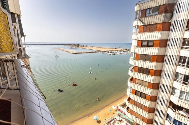 Piso de 3 habitaciones en Playa del Acequión, Torrevieja en venta con garaje - 280.000 € (Ref: 9485270)