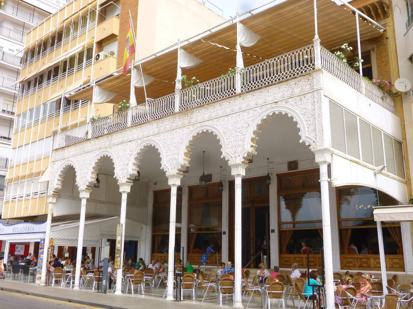 4 bedroom Flat for sale in Torrevieja - € 230,000 (Ref: 9494587)