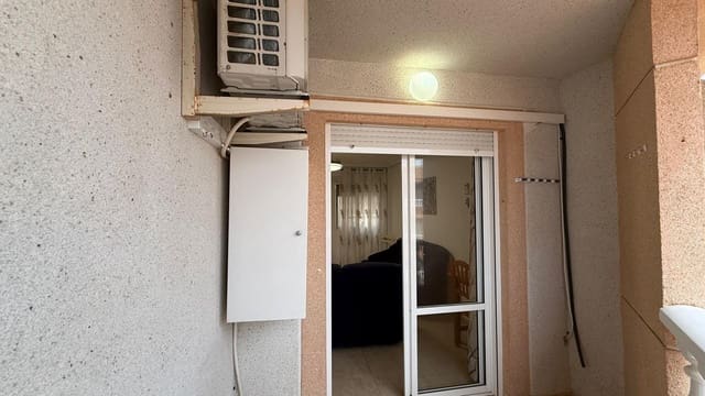 3 makuuhuone Kattohuoneisto myytävänä paikassa Antonio Machado, Torrevieja mukana 
autotalli - 230 000 € (Ref: 9494588)