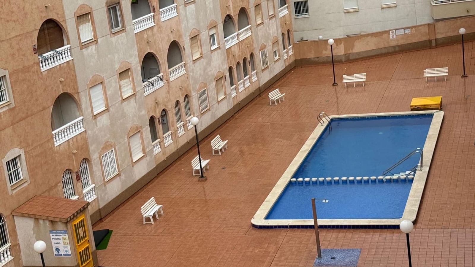 3 makuuhuone Kattohuoneisto myytävänä paikassa Torrevieja mukana 
autotalli - 230 000 € (Ref: 9494588)