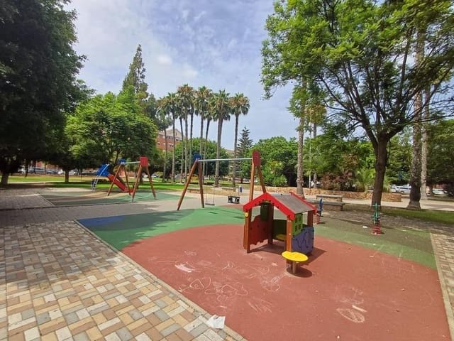 Apartamento de 1 habitación en Playa del Acequión, Torrevieja en venta con piscina - 118.000 € (Ref: 9494589)