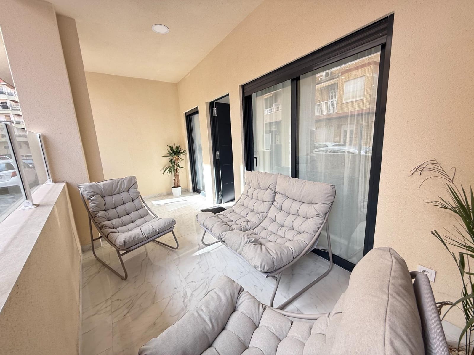 2 sovrum Lägenhet till salu i Torrevieja - 259 000 € (Ref: 9497688)