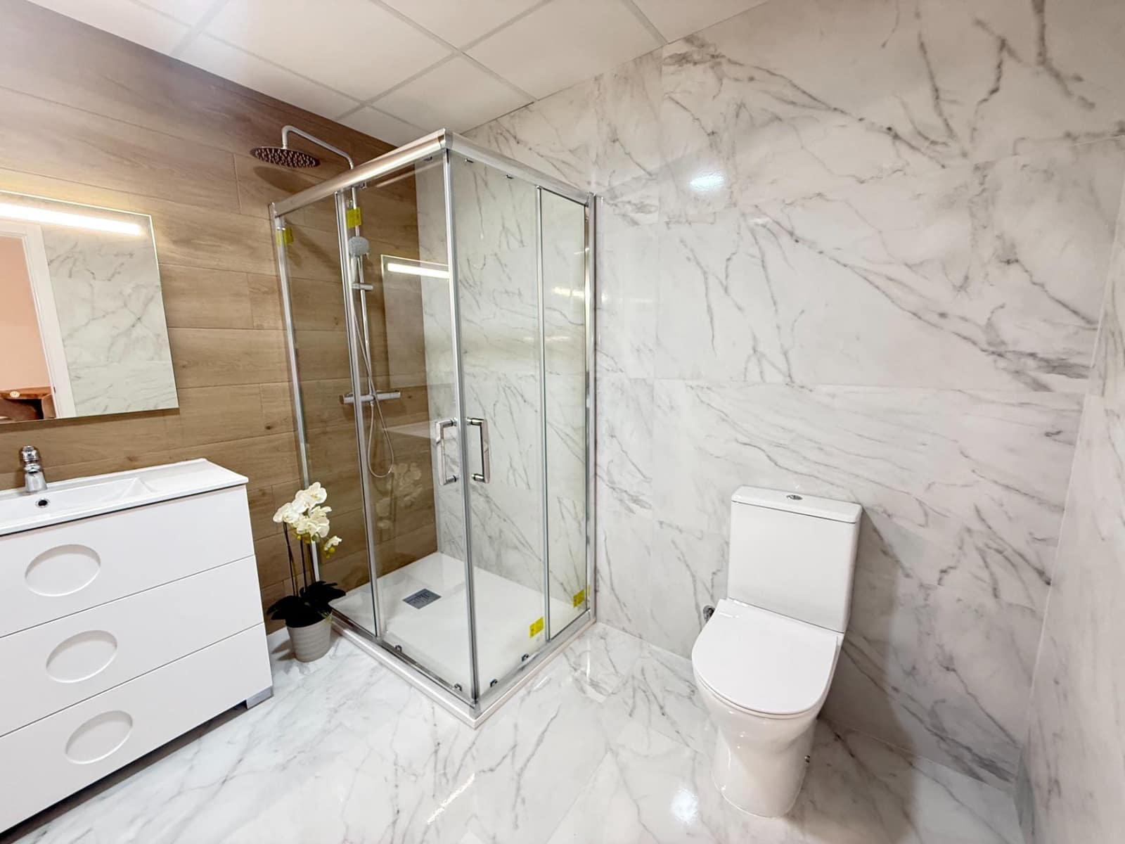 2 sovrum Lägenhet till salu i Torrevieja - 259 000 € (Ref: 9497688)