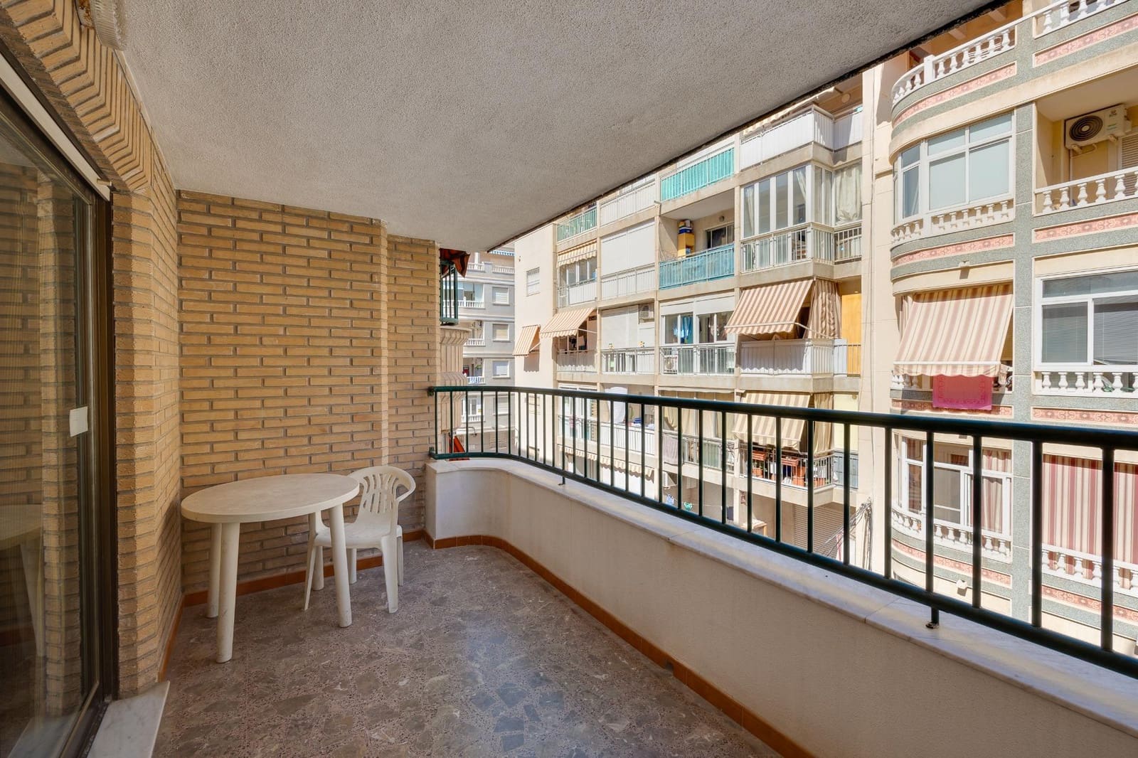 3 quarto Apartamento para venda em Torrevieja - 169 900 € (Ref: 9530481)