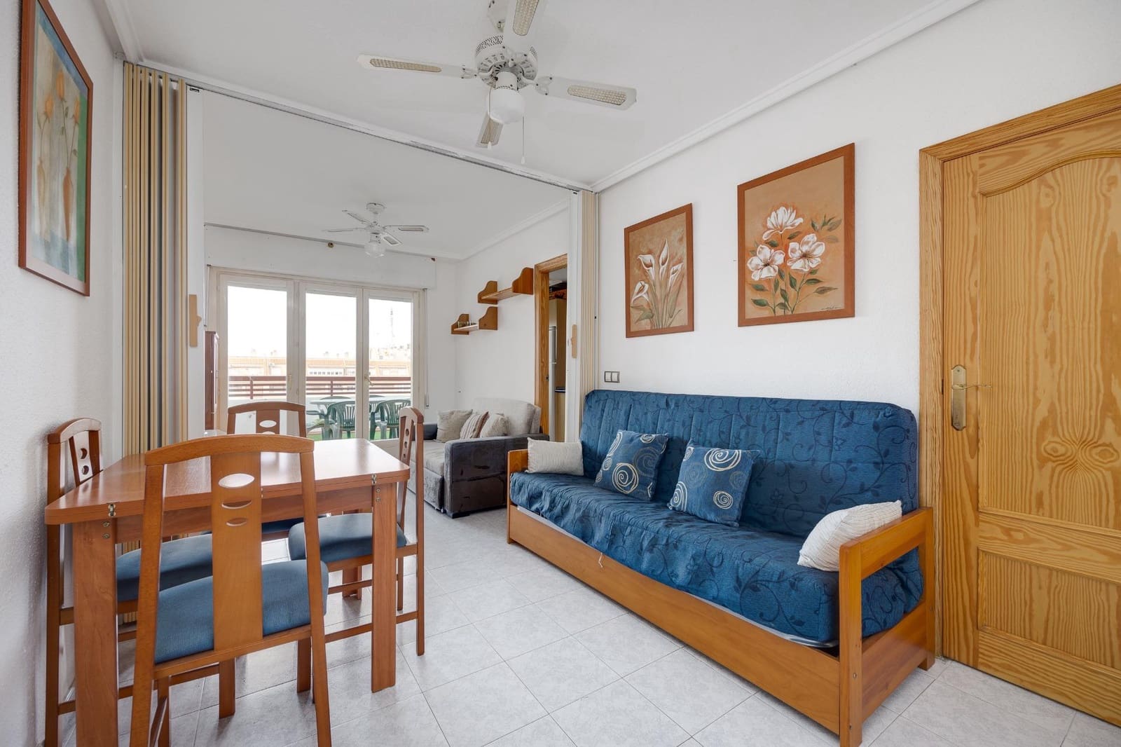 1 camera da letto Attico in vendita in Torrevieja con piscina - 129.900 € (Rif: 9533691)