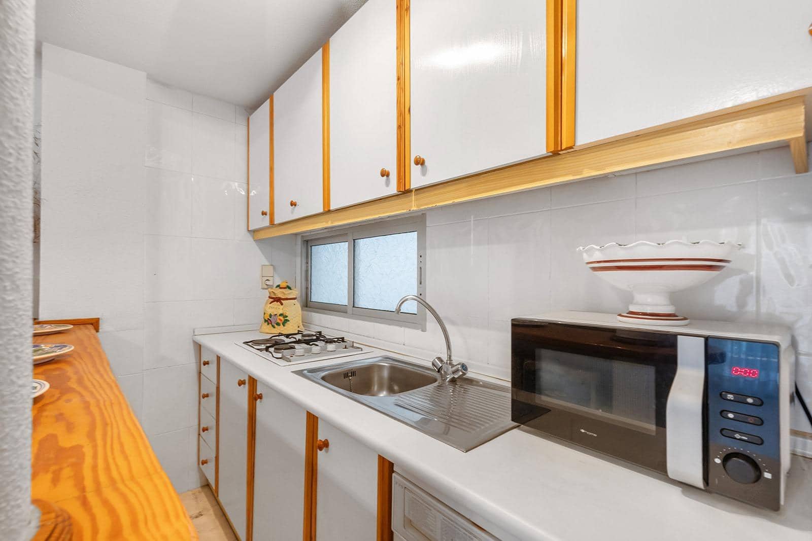 1 makuuhuone Huoneisto myytävänä paikassa Torrevieja - 122 000 € (Ref: 9536774)