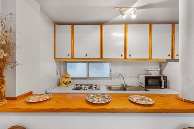 1 makuuhuone Huoneisto myytävänä paikassa Avenida Habaneras - Curva de Palangre, Torrevieja - 122 000 € (Ref: 9536774)